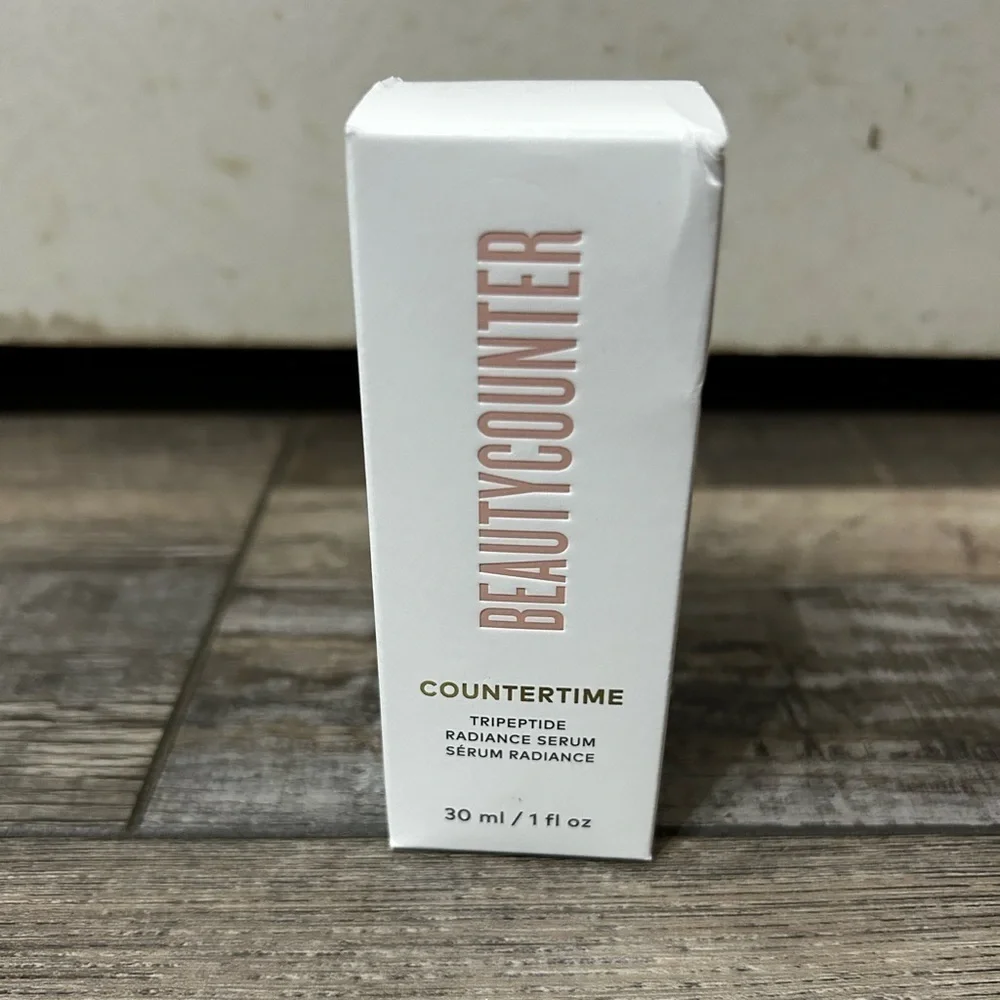 Beautycounter Countertime Tripeptide Radiance Serum - Gold and Pink